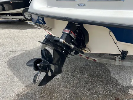 Crownline 180-BR image