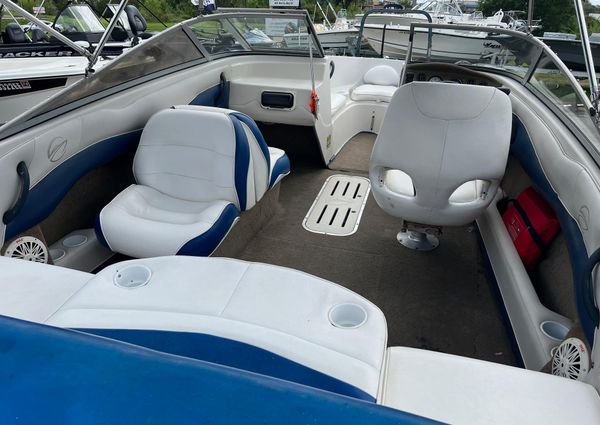 Crownline 180-BR image