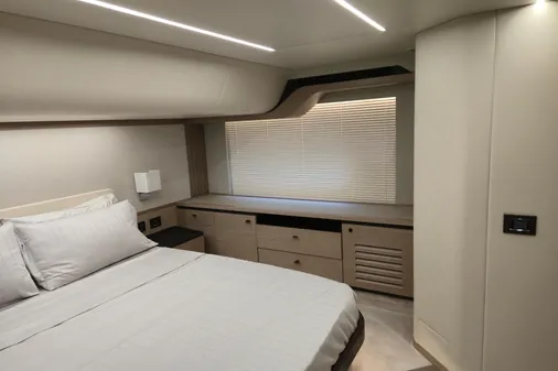 Absolute NAVETTA-53 image