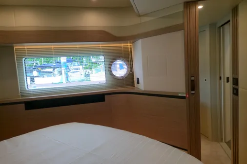 Absolute NAVETTA-53 image