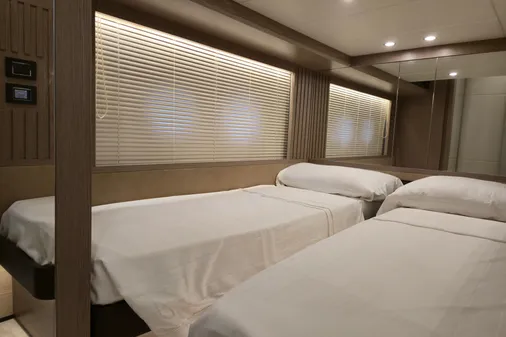 Absolute NAVETTA-53 image