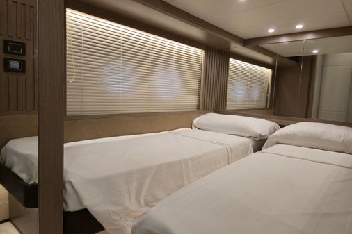 Absolute NAVETTA-53 image