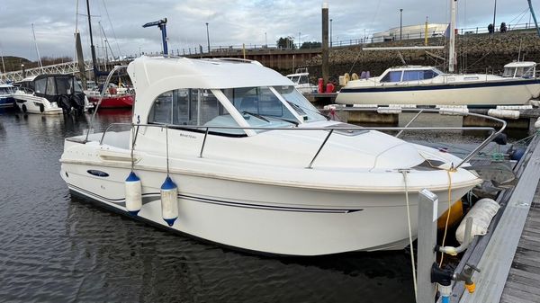 Beneteau Antares 6 