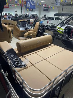 Regency 250-LE3-SPORT image