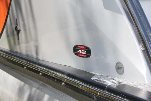 Berkshire 25 Sport CL image