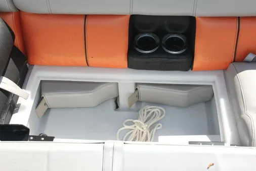 Berkshire 25 Sport CL image