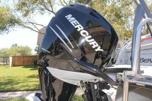 Berkshire 25 Sport CL image