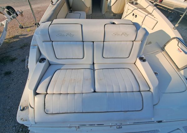 Sea-ray 260-SUN-DECK image