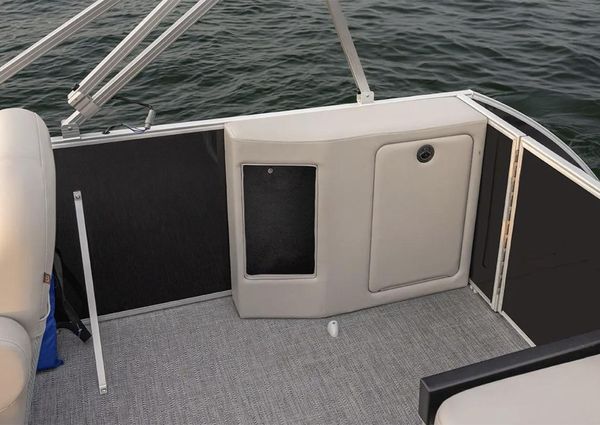 Godfrey XPERIENCE-LOUNGE image