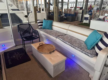 Carver 41 Cockpit Motor Yacht image