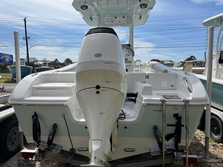 Sea Pro 239 Center Console image