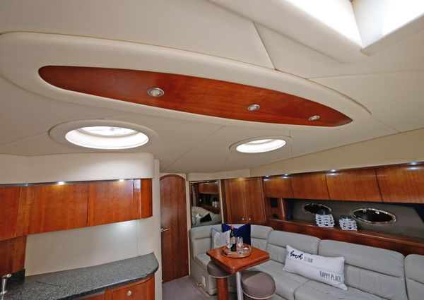Cruisers-yachts 500-EXPRESS image