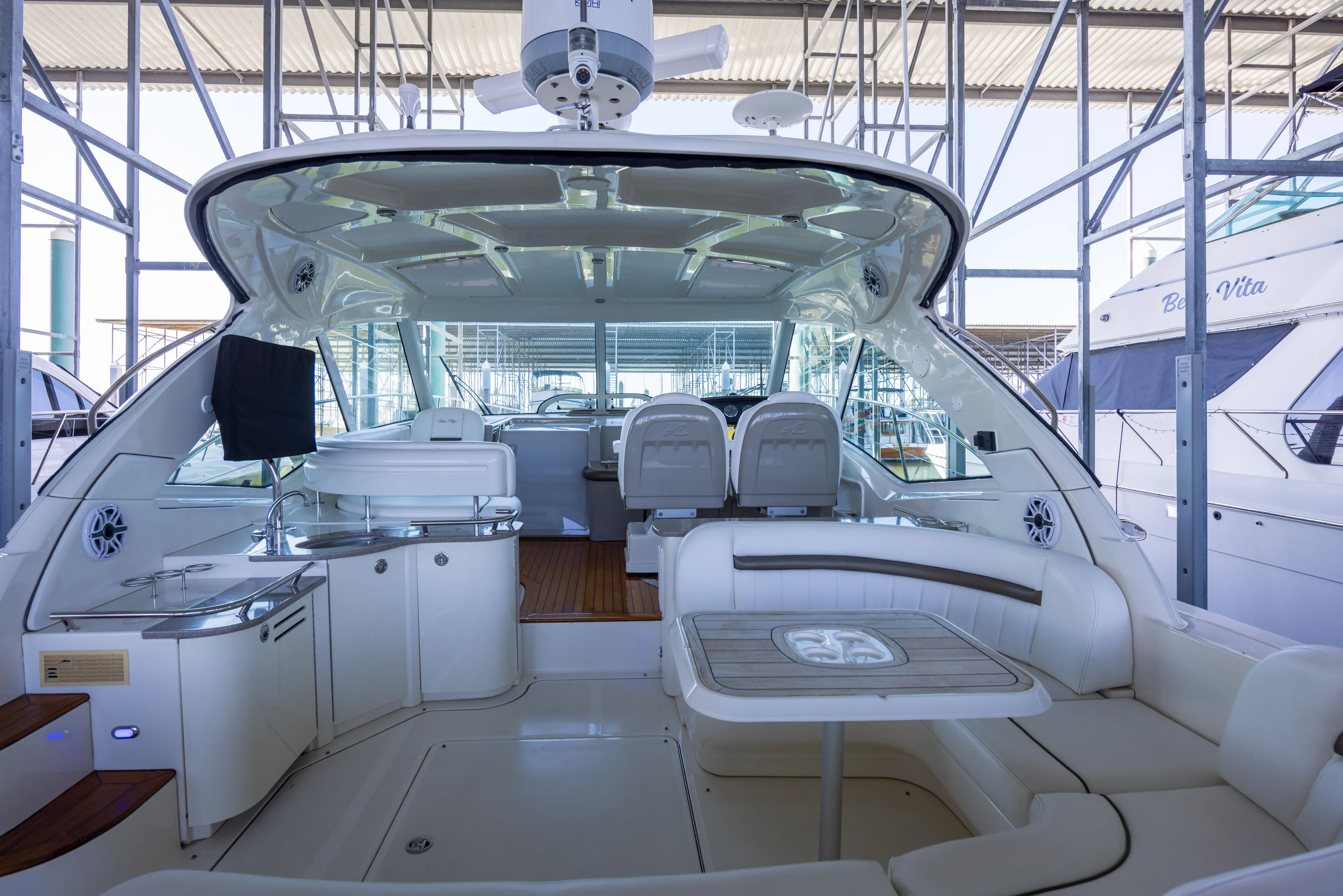 Sea Ray 48 Sundancer image