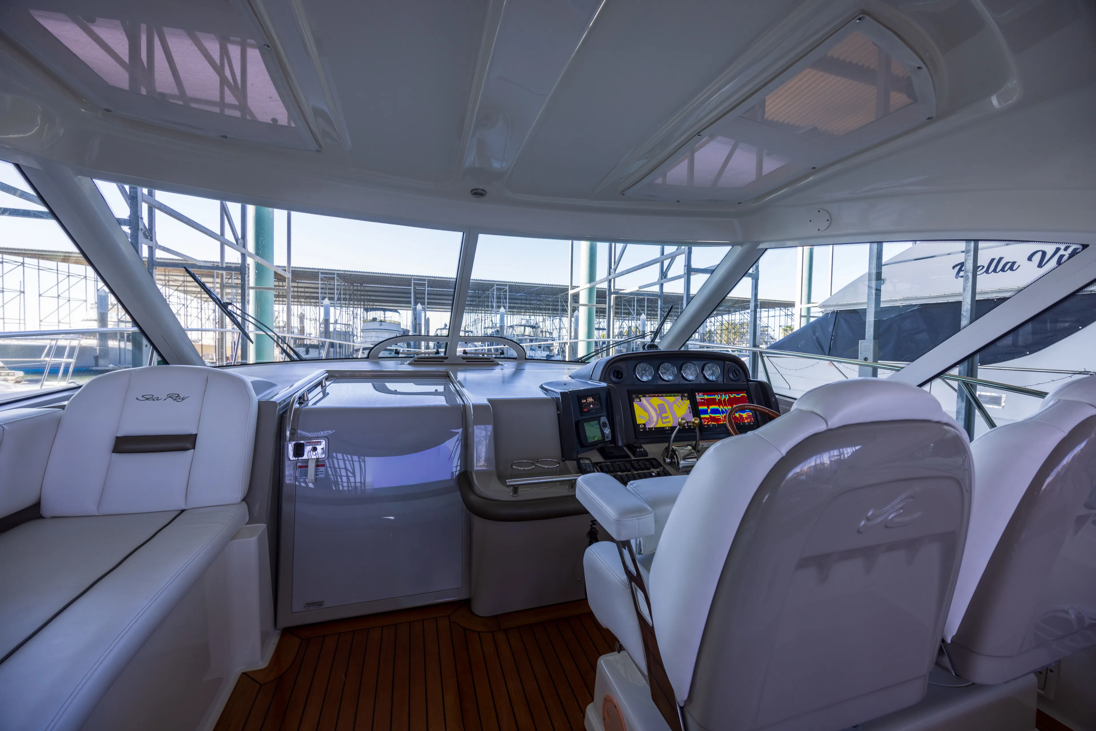 Sea Ray 48 Sundancer image