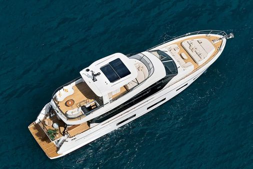 Azimut FLY-82 image