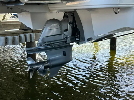 Four Winns HD8 image