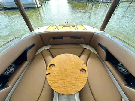 Four Winns HD8 image