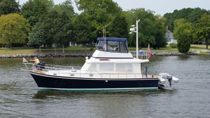 Cape Dory 40 Explorer - main image