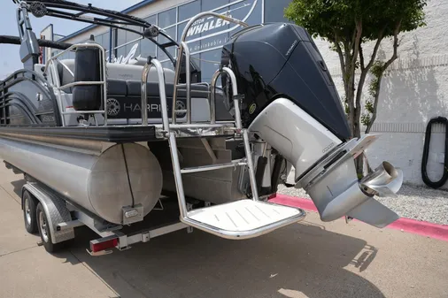 Harris 230 Solstice image