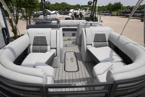 Harris 230 Solstice image