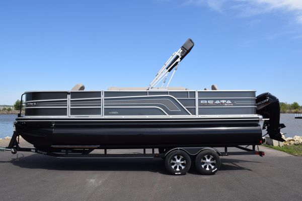 Ranger Reata 220F - main image