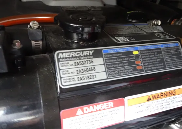 Carver C34-COUPE image