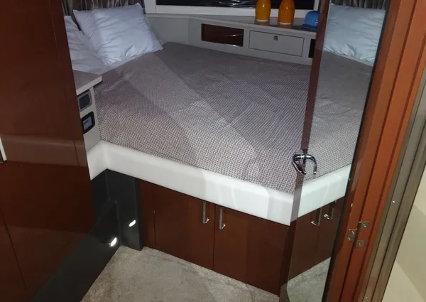 Carver C34-COUPE image