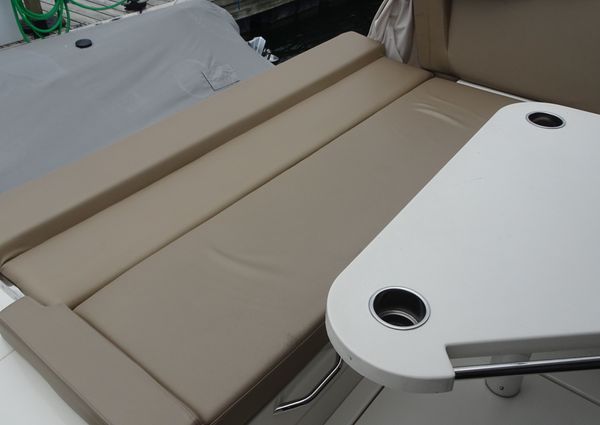 Carver C34-COUPE image