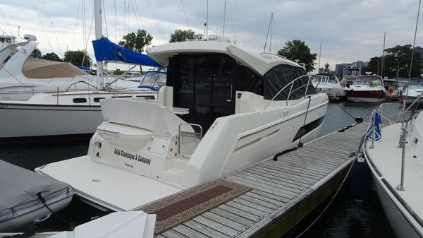 Carver C34-COUPE image