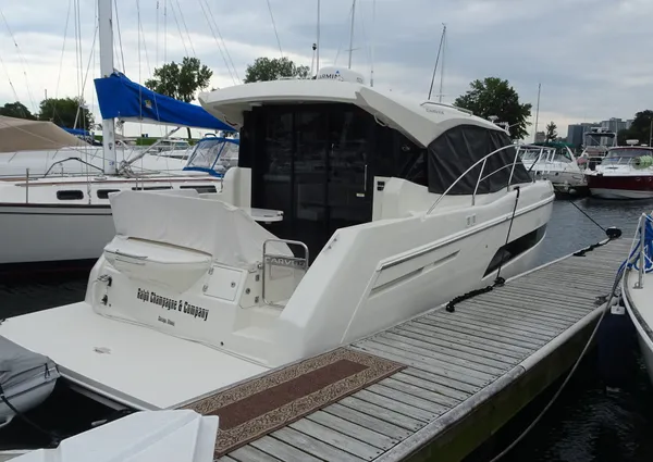 Carver C34-COUPE image