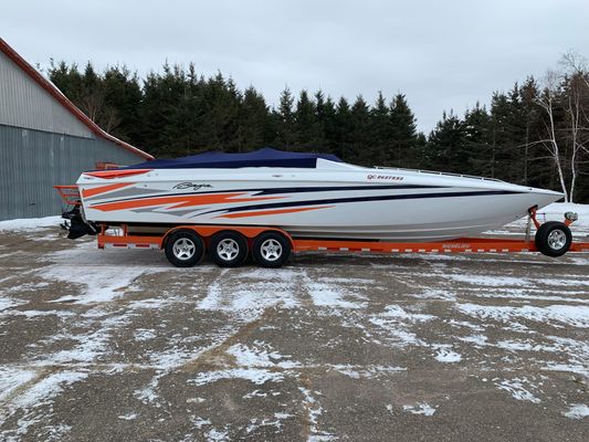 Baja Outlaw SST 35 - main image