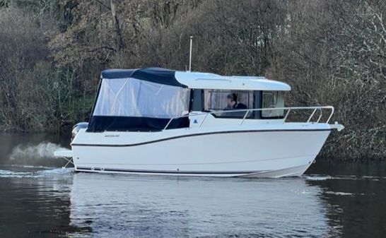 Quicksilver 605 Pilothouse image