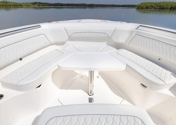 Pursuit S-388-SPORT image