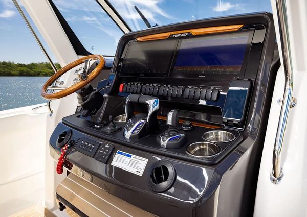 Pursuit S-388-SPORT image