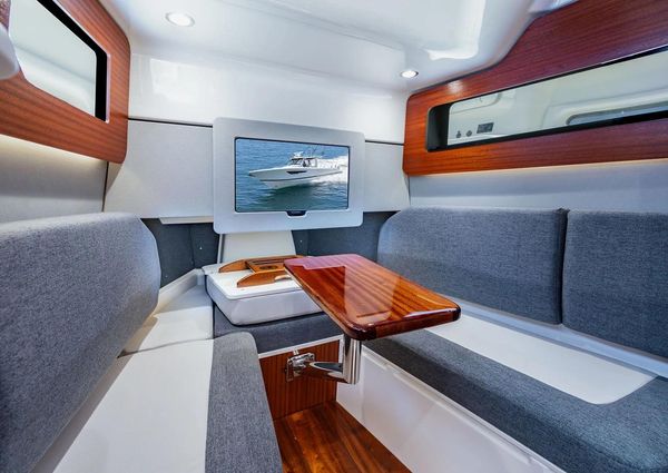 Pursuit S-388-SPORT image