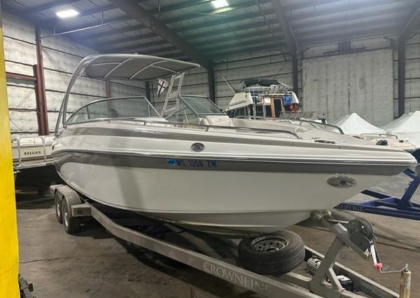 Crownline 270 image