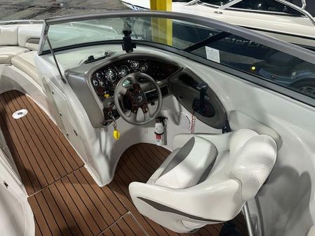 Crownline 270 image