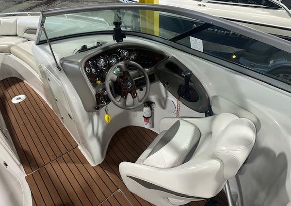 Crownline 270 image