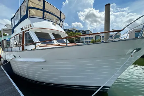 Island Gypsy Flush Aft Deck Trawler-Motor Yacht image