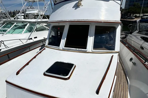 Island Gypsy Flush Aft Deck Trawler-Motor Yacht image