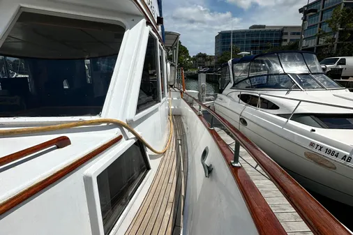 Island Gypsy Flush Aft Deck Trawler-Motor Yacht image