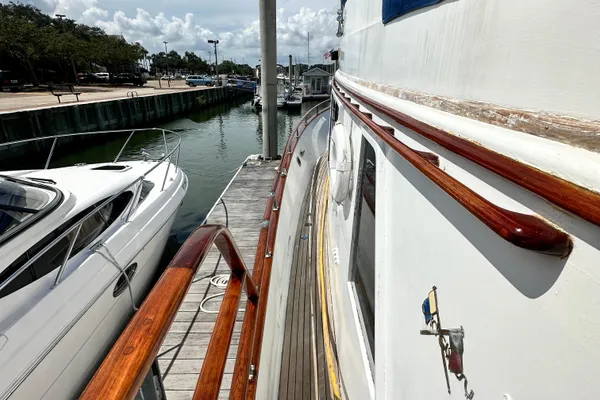 Island Gypsy Flush Aft Deck Trawler-Motor Yacht image