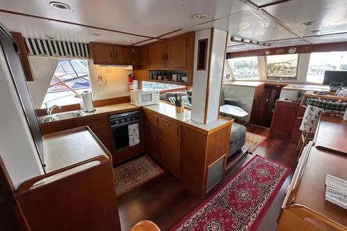 Island Gypsy Flush Aft Deck Trawler-Motor Yacht image