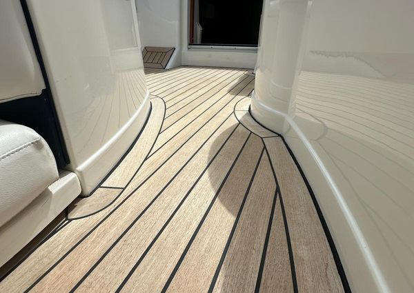 Fairline TARGA-34 image