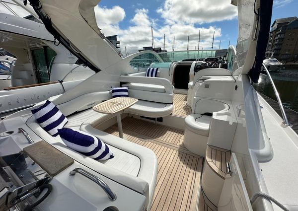 Fairline TARGA-34 image