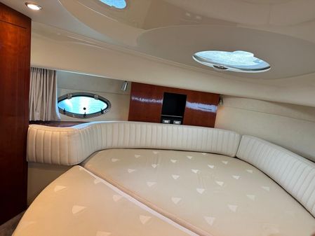 Fairline TARGA-34 image