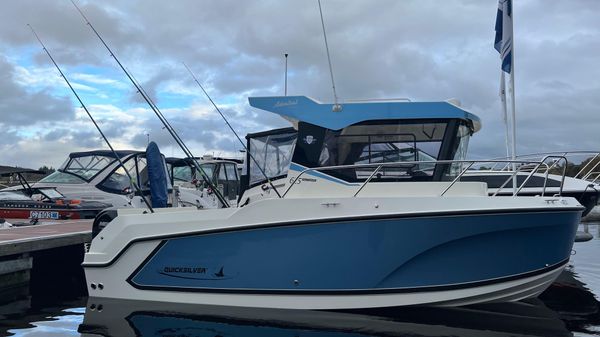 Quicksilver 625 PILOTHOUSE