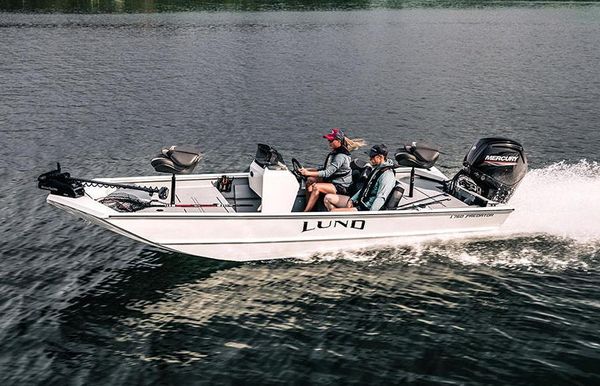 2026 Lund 1760 Predator SS