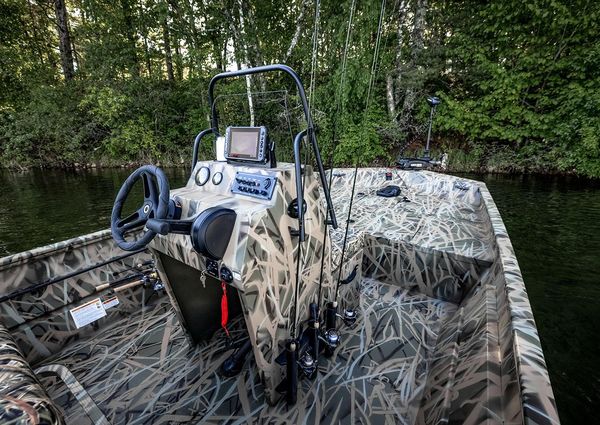 Lund 1870-PREDATOR-CC image