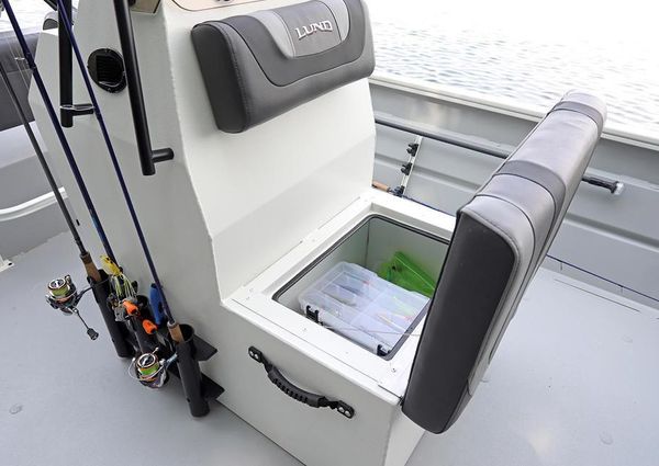 Lund 2070-PREDATOR-CC image